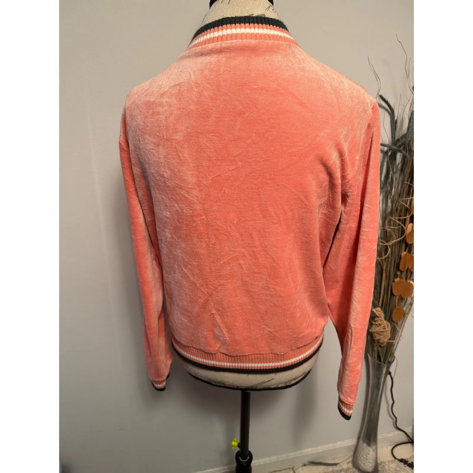 Armani Exchange Velour Crewneck Sweatshirt Coral Ribbed Trim Logo Women - Image 4