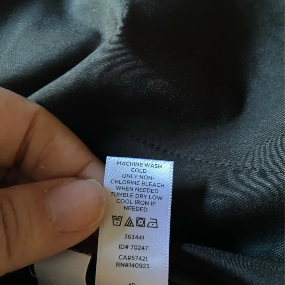 Loft Black and White Leaf Print Romper, Women’s Size 2 - Image 10