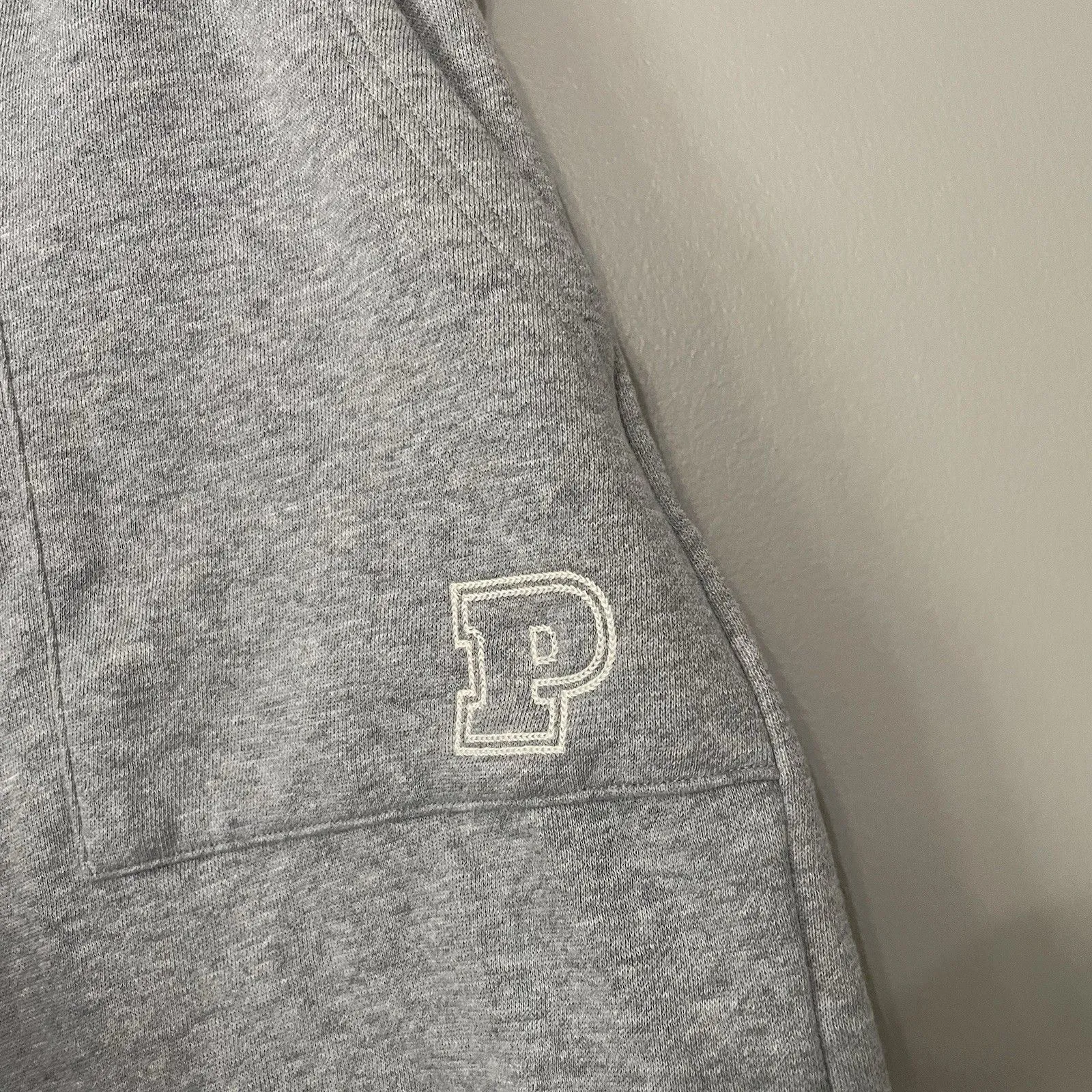 Victoria's Secret Pink Size L Gray Drawstring Sweat Shorts Lounge Cozy - Image 2