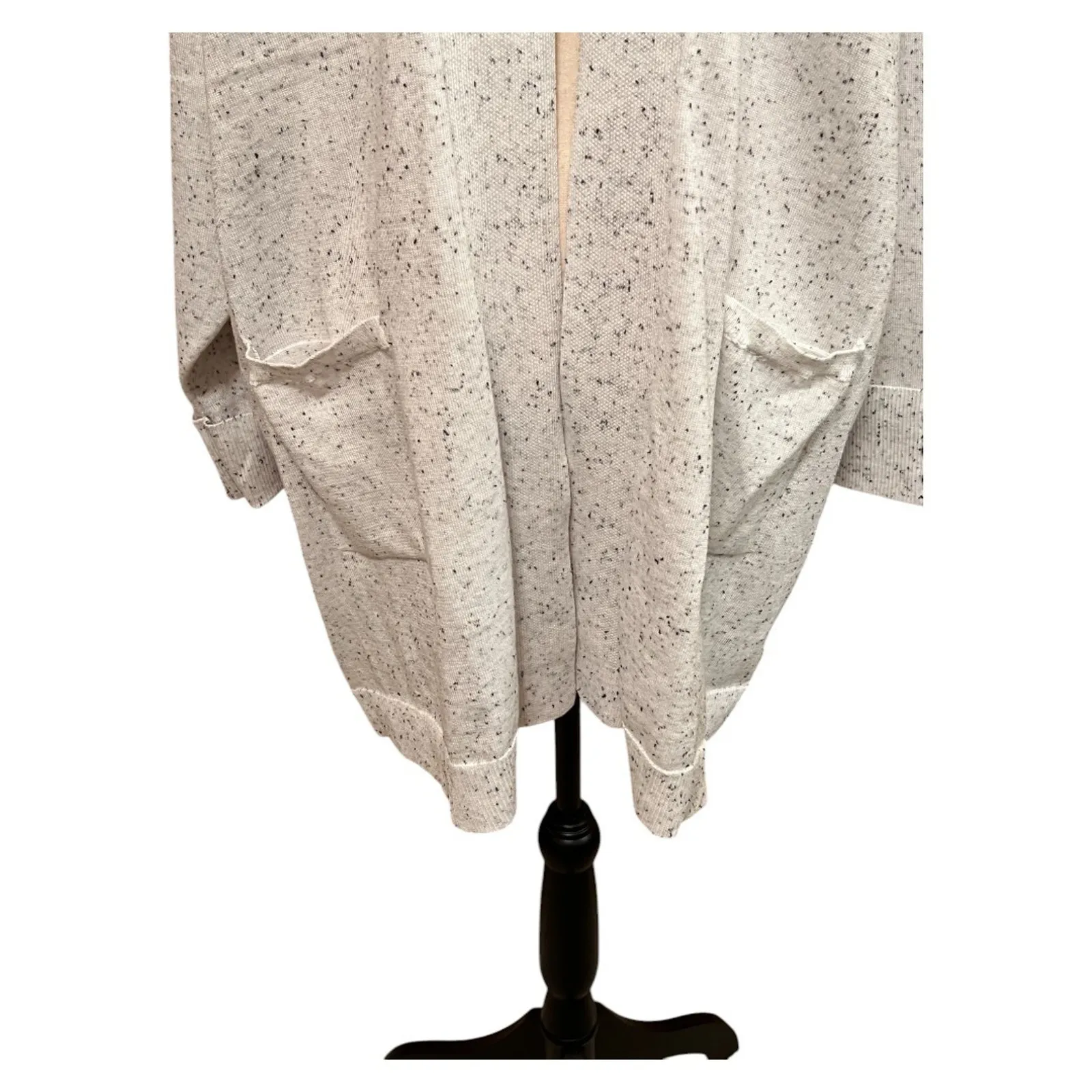 Chloe + Jasmine Speckled Cardigan Sweater 2X Open Front Pockets Gray - Image 5