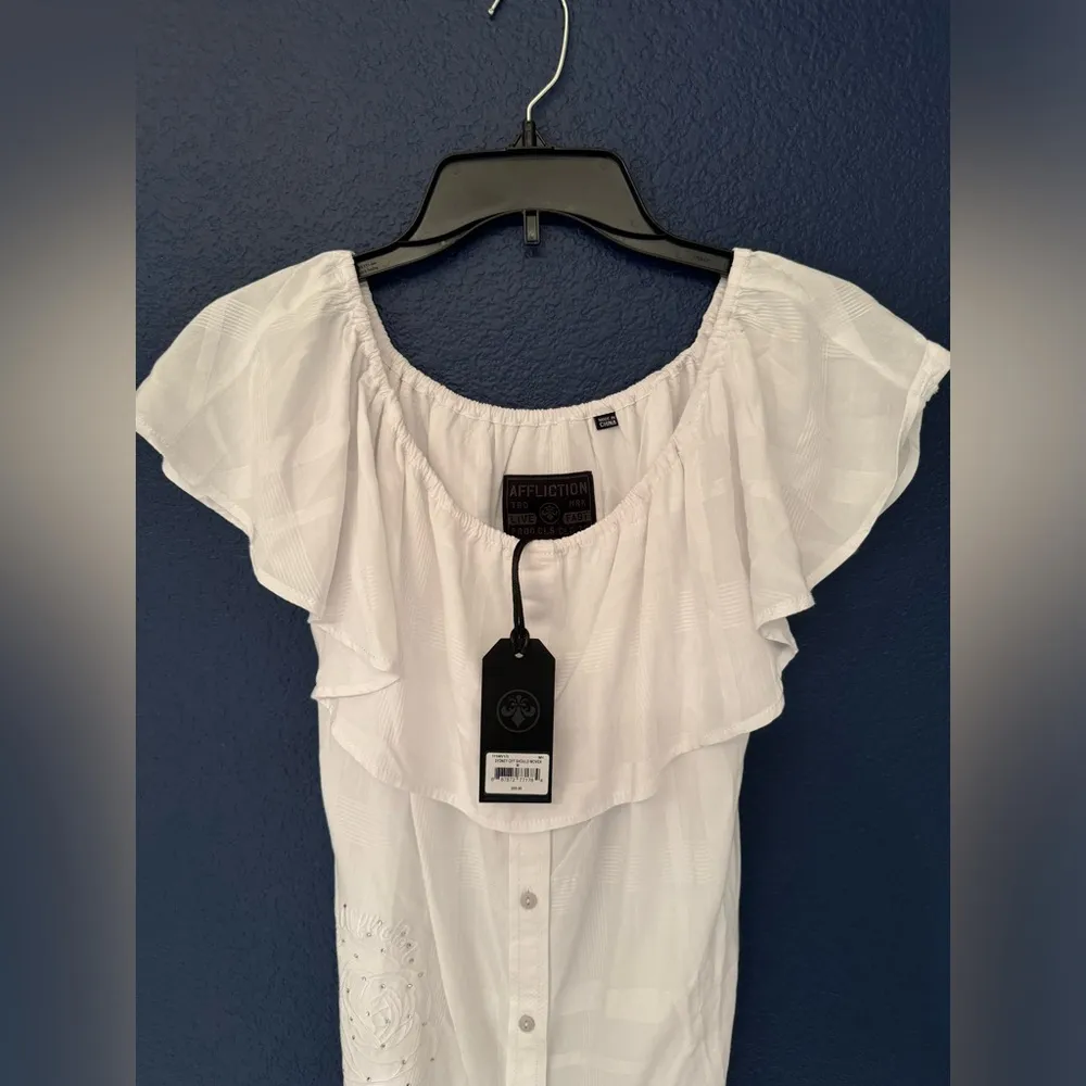 Affliction Sydney Rose Rhinestone Women’s Off Shoulder Button Up Ruffle Medium - Image 12