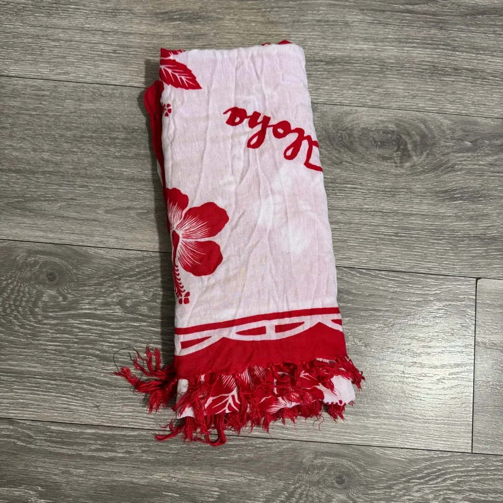 Hawaiian Red Floral Pareo Beach Cover Up Wrap Tasseled Sarong 55.5 x 37.5 in Size undefined - Image 7