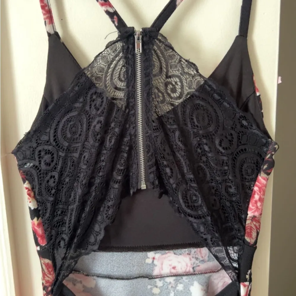 lace rose dress - Image 2