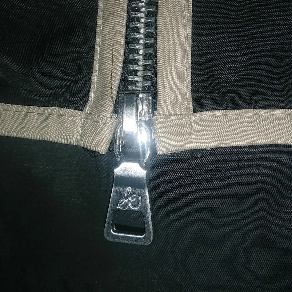 Sam Edelman M Double Breasted Mini Trench Nylon Car Coat in Black Beige - Image 9