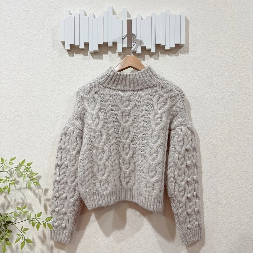 ASTR Julenna Cable Knit Pullover Crop Sweater Taupe One Size Cozy Winter - Image 4