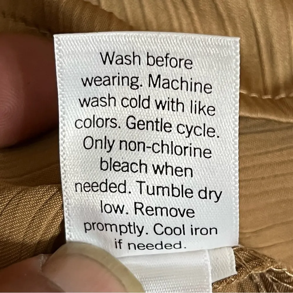 Women’s Nine West Button‎ Front Ruffle Sleeve Tank Top Size 2XL Goldish Bronze - Image 5