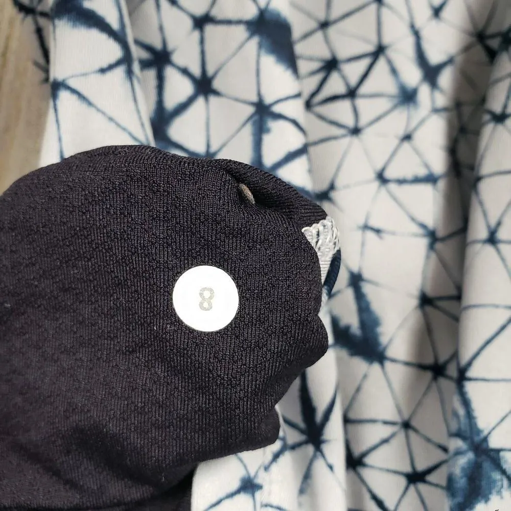 Lululemon Athletica Star Crushed Silver Fox Deep Navy Retreat Yogi Crop Pants 8 - Image 9