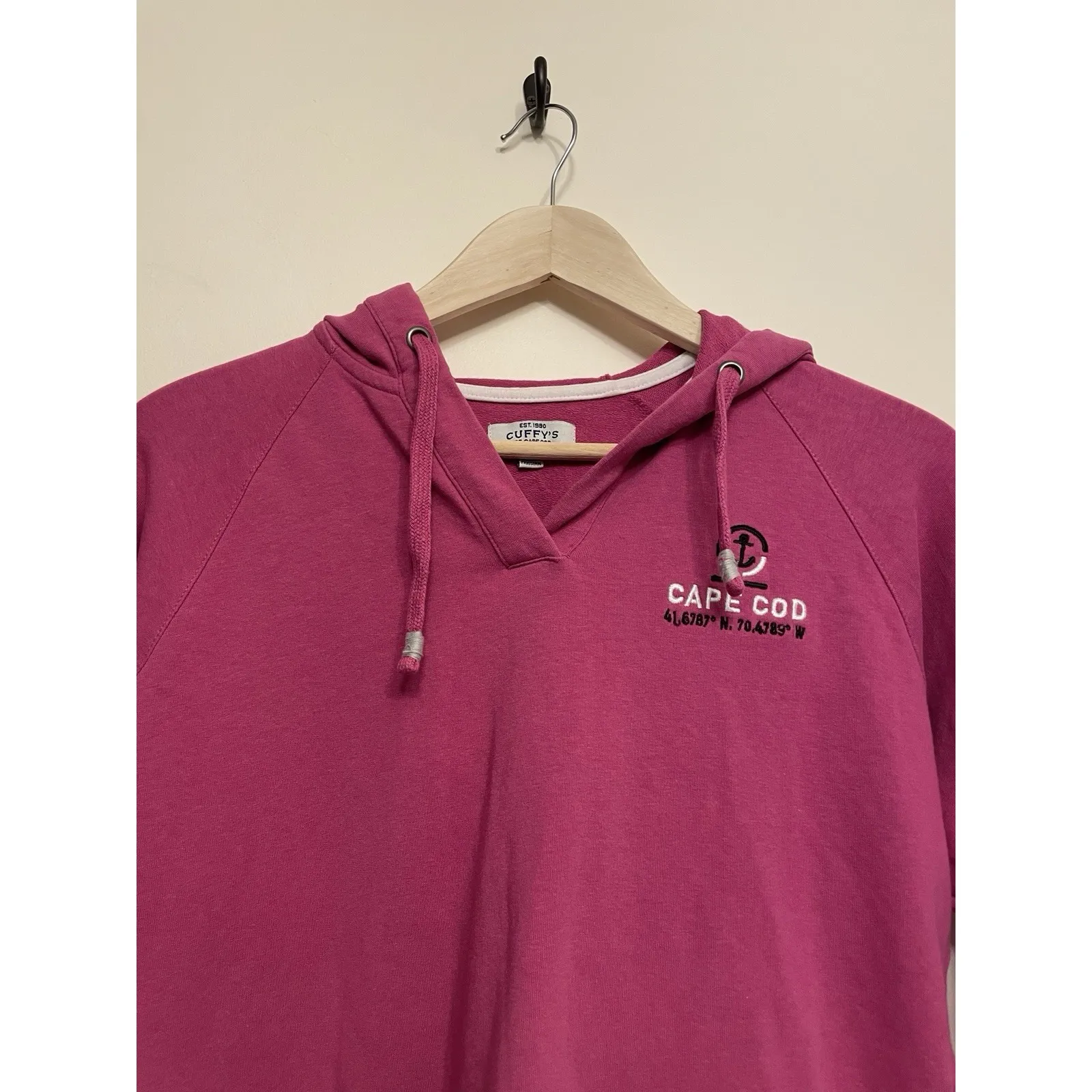 Cuffy's Cape Cod Hoodie Sweatshirt Women Large Pink Magenta Embroidered Pullover - Image 2