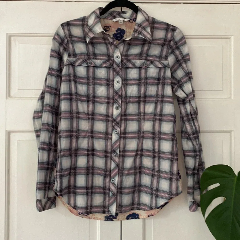 CAbi #233‎ Festival Button Down Shirt Mixed Plaid Floral Small Blue Pink Artsy - Image 9