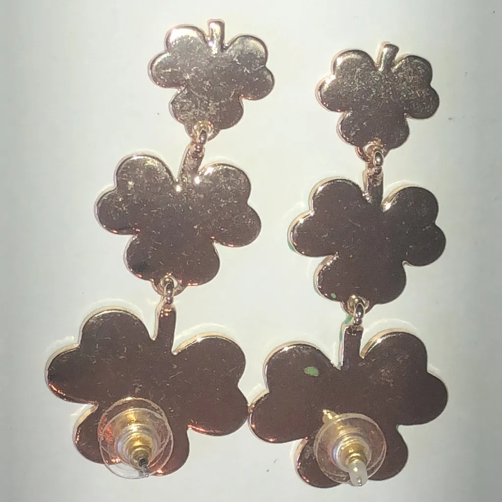 Gold Tone Green Shamrock Clover Boho Drop Earrings - Image 4