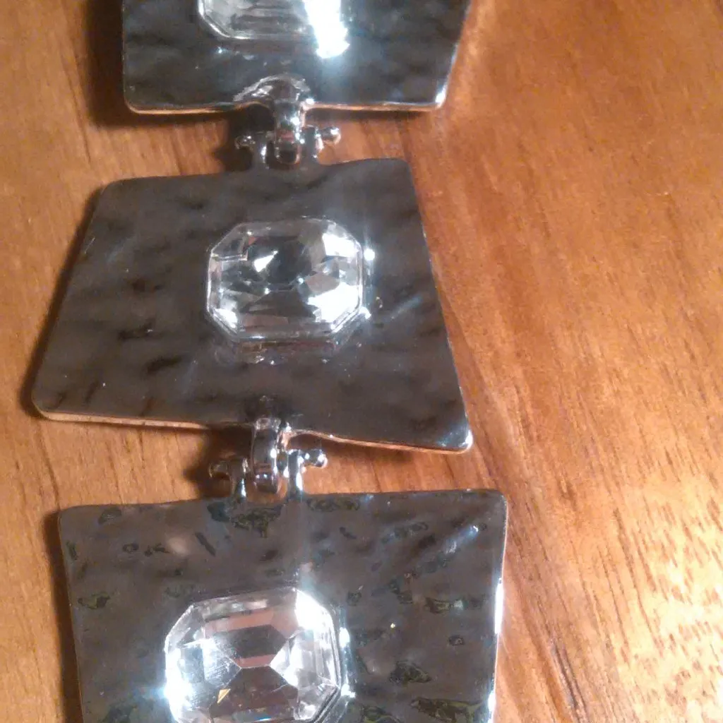 White Austrian Crystal Silvertone Alloy Necklace - Image 13