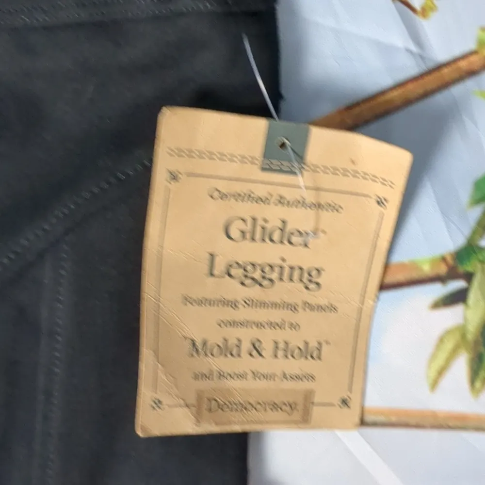 DEMOCRACY black glider leggings size XS - Image 2