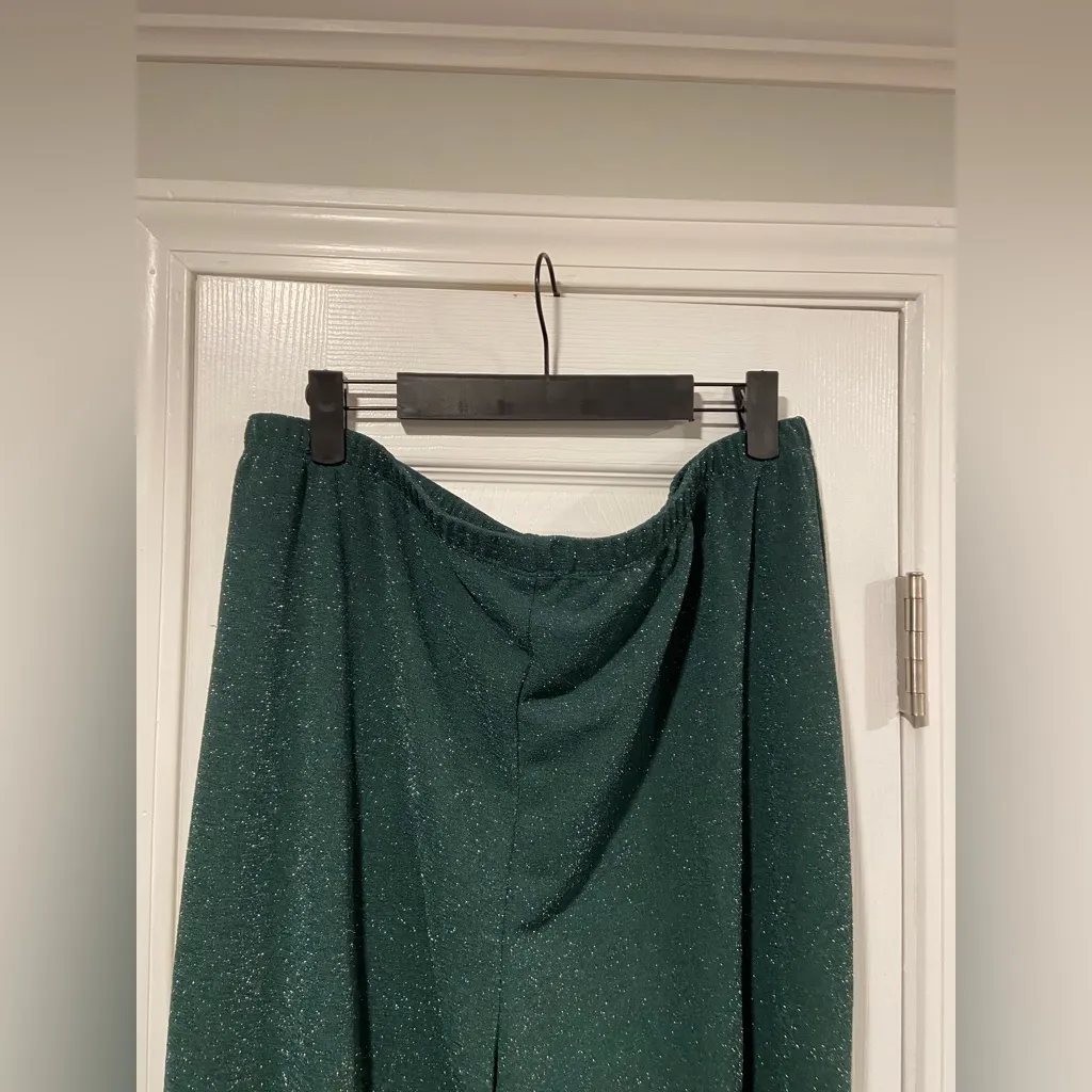 NWOT Serengeti Size 1X Emerald Green Sparkle Flowy Wide Leg Pull On Pants - Image 6