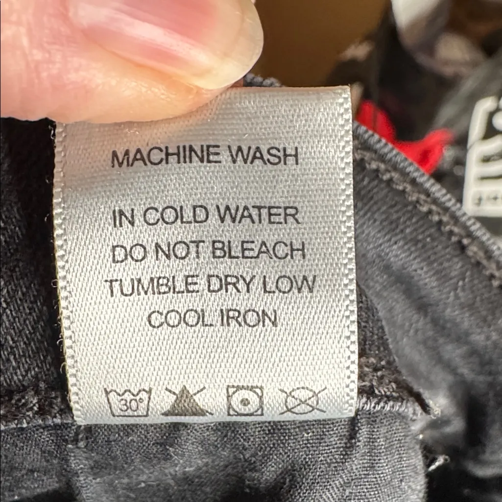 Judy Blue Black Destroyed Skinny Jeans Red Buffalo Plaid Patch Size 13/31 - Image 16