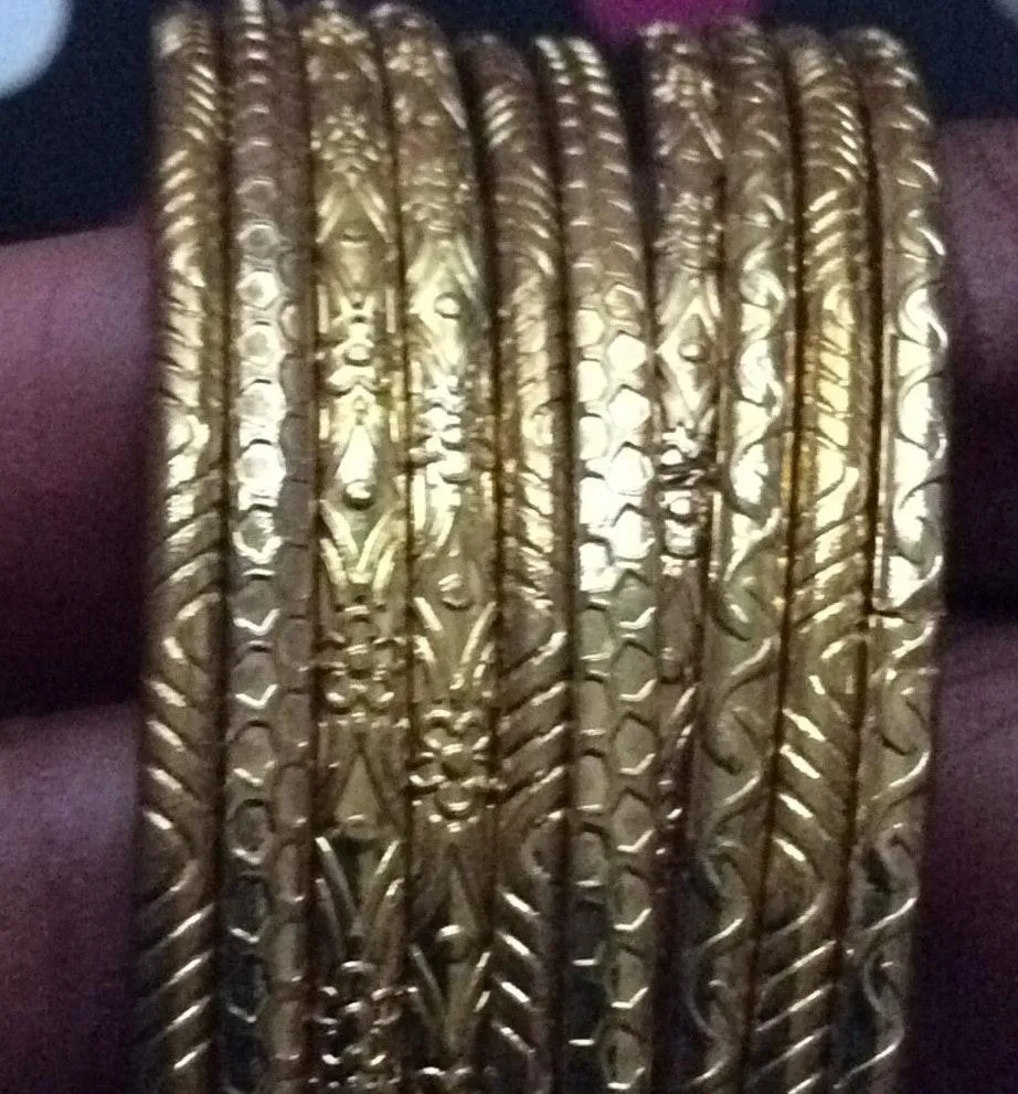 10 Gold Bangles - Image 2