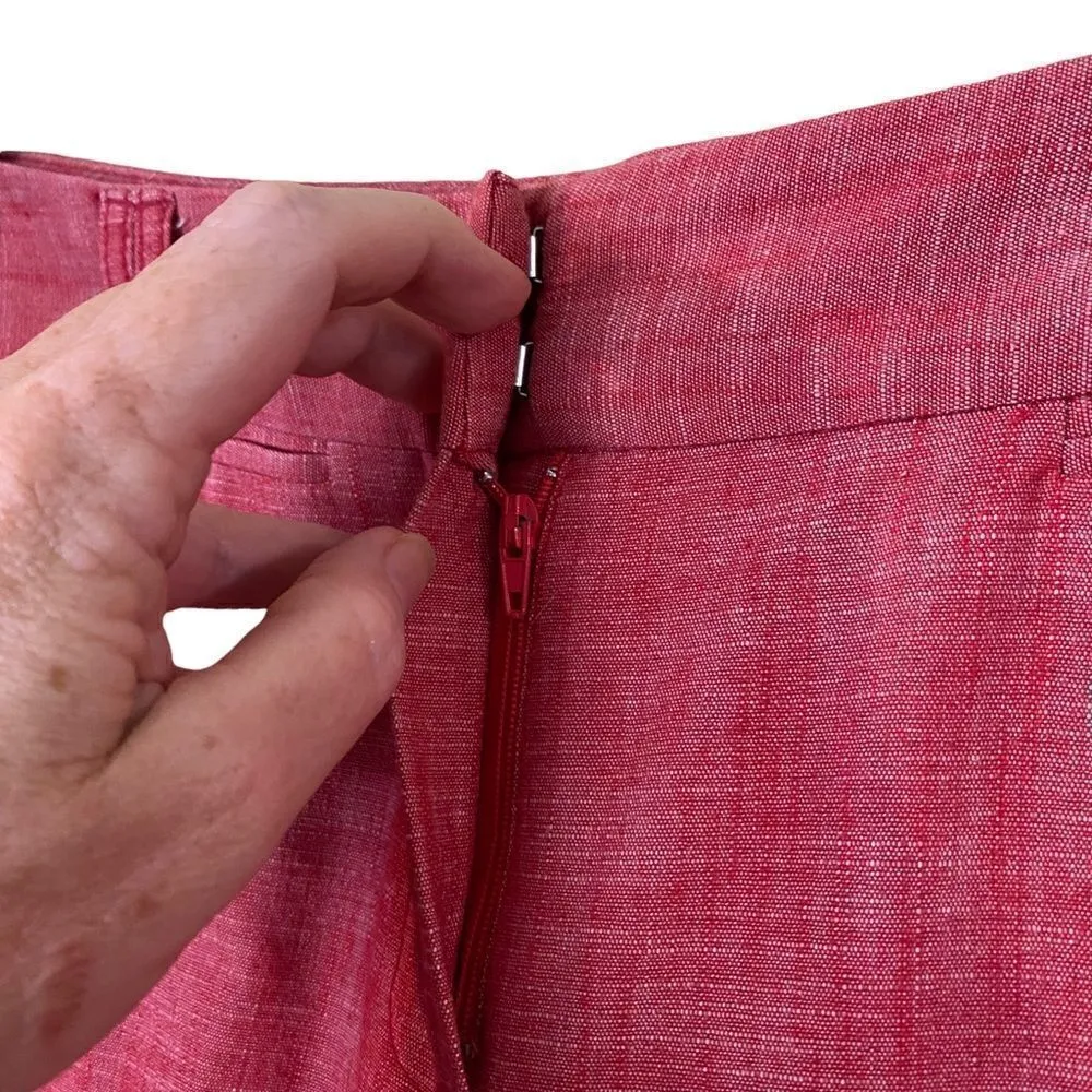 Sharagano Red Cuffed Capri Pants Size 4 - Image 4