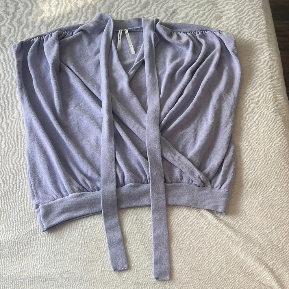 Anthropologie Rambuteau Surplice Lavender Purple Wrap Sweater Top, size XS 🟩 - Image 4