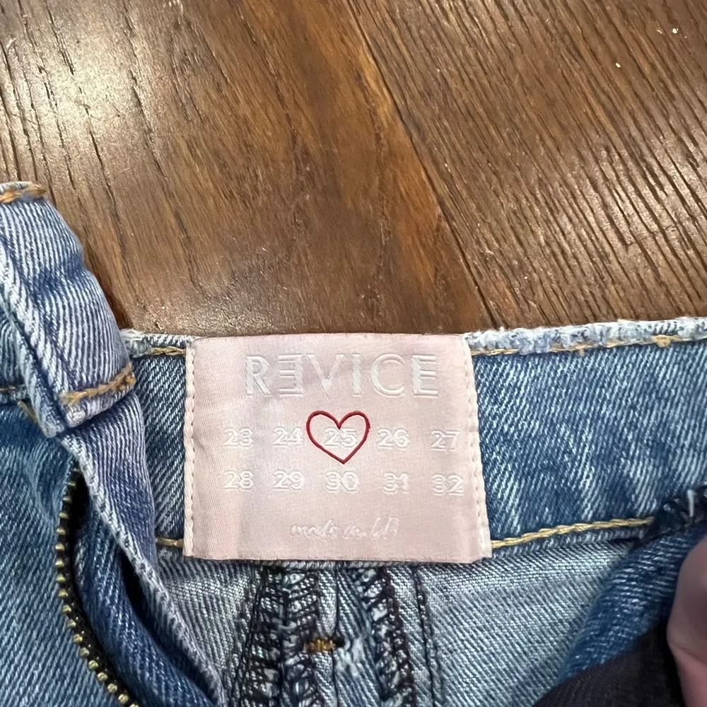 Revice Star Denim Shorts - Image 3