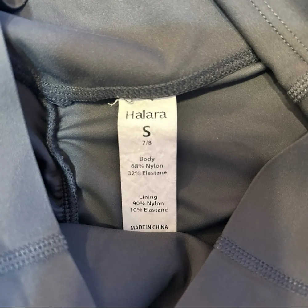 HALARA High-Waisted SO Cinched 7/8 Leggings in Grey w/Pockets - Image 3