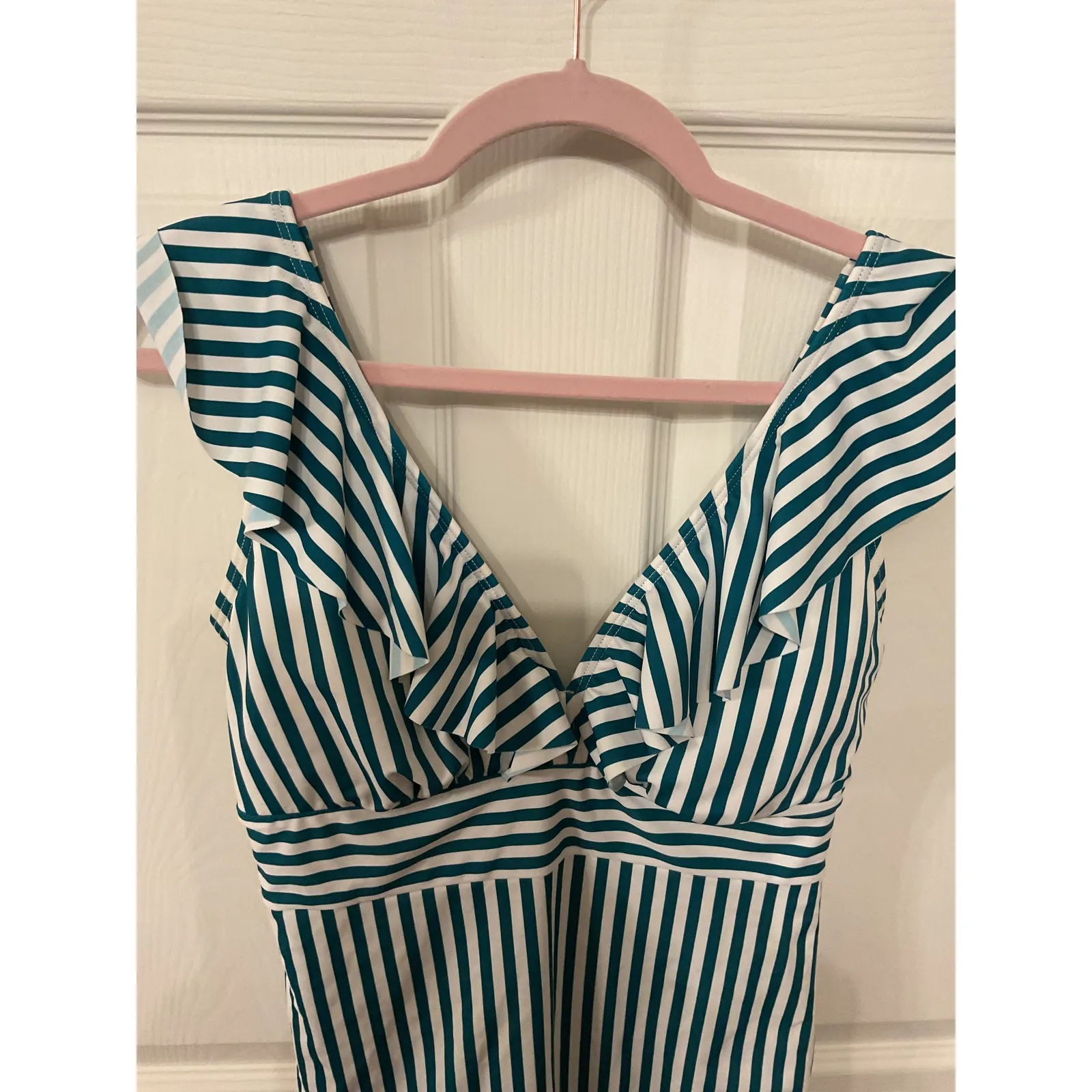 Cocoship Women's 1 Piece V-Neckline Striped Backless Ruffled Swimsuit, 10 - Image 2