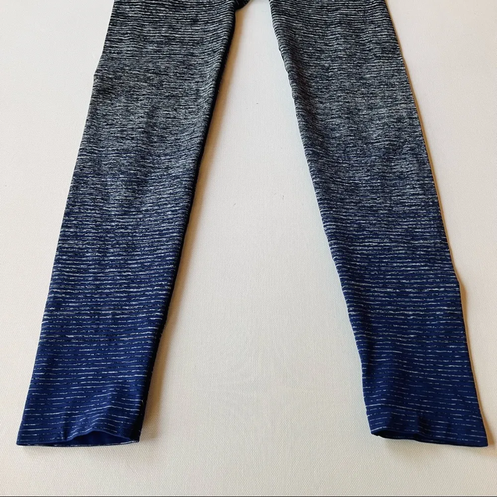 Electric Yoga Seamless Athletic Leggings - Image 5