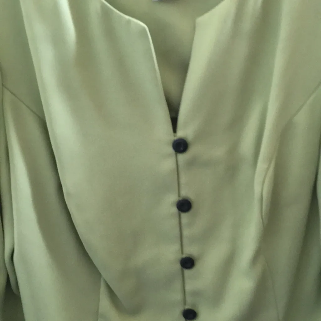 FINAL MARKDOWN Ladies Dana Kay jacket 14w - Image 2