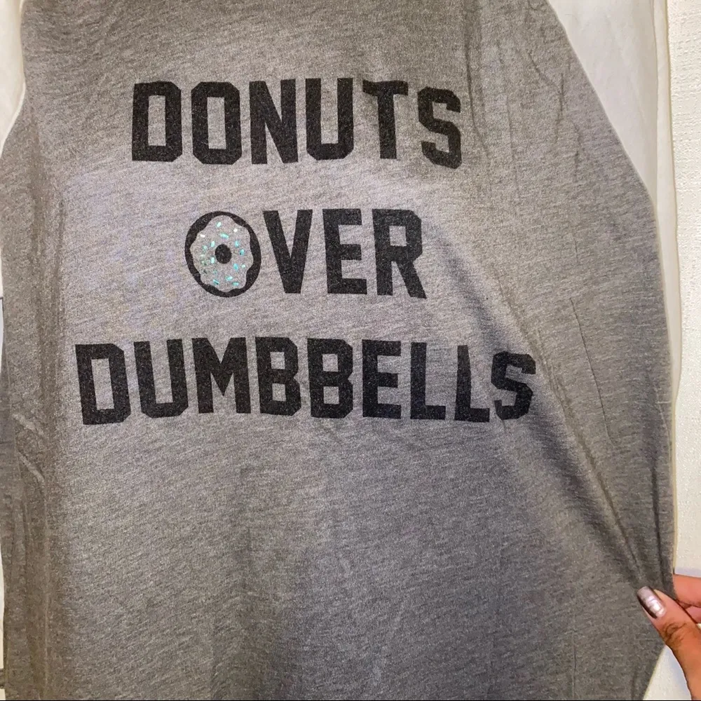 Womens Hollister long sleeve open back graphic Tee Large - Image 8