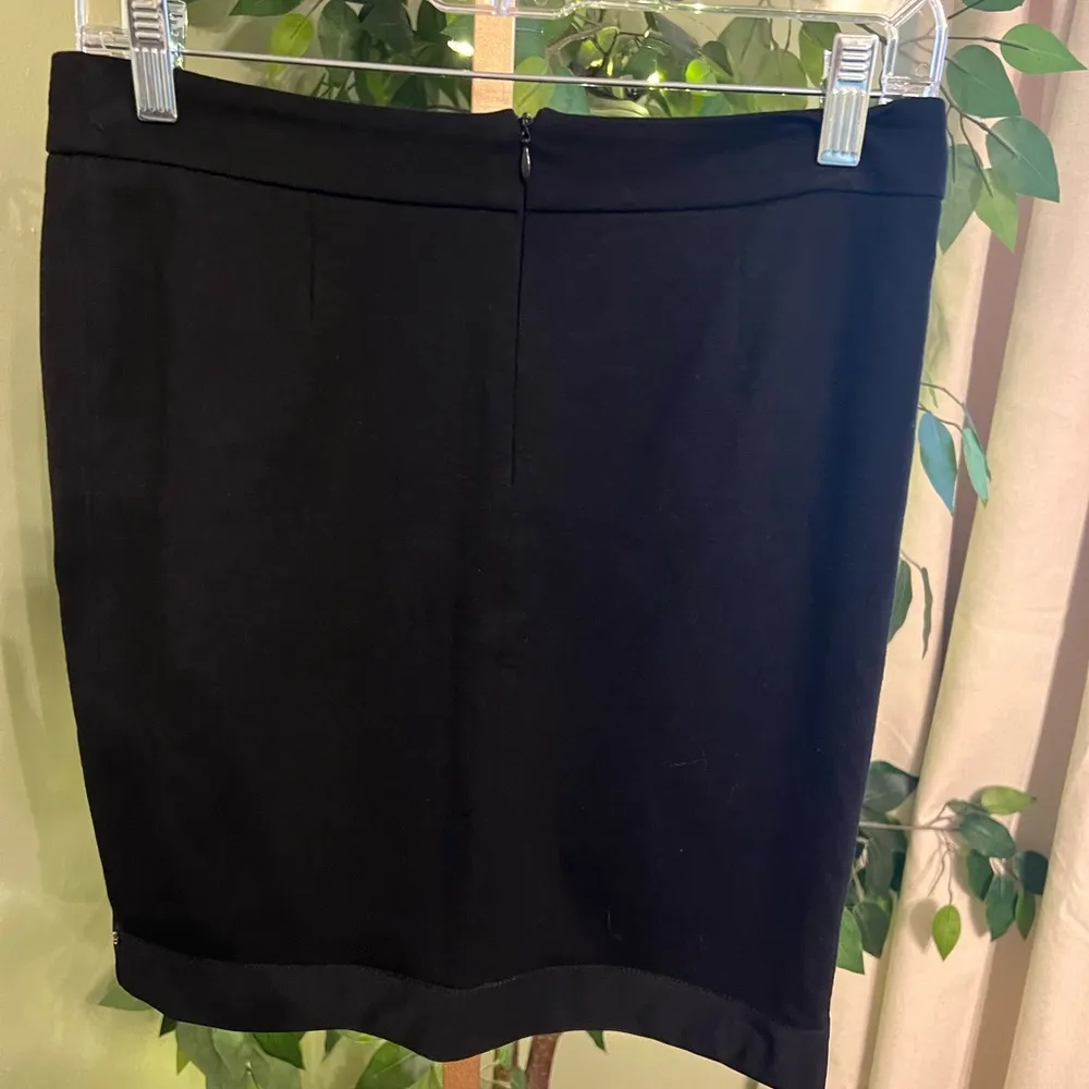 SPORTMAX Black Mini Skirt with Front Pleating size small - Image 2