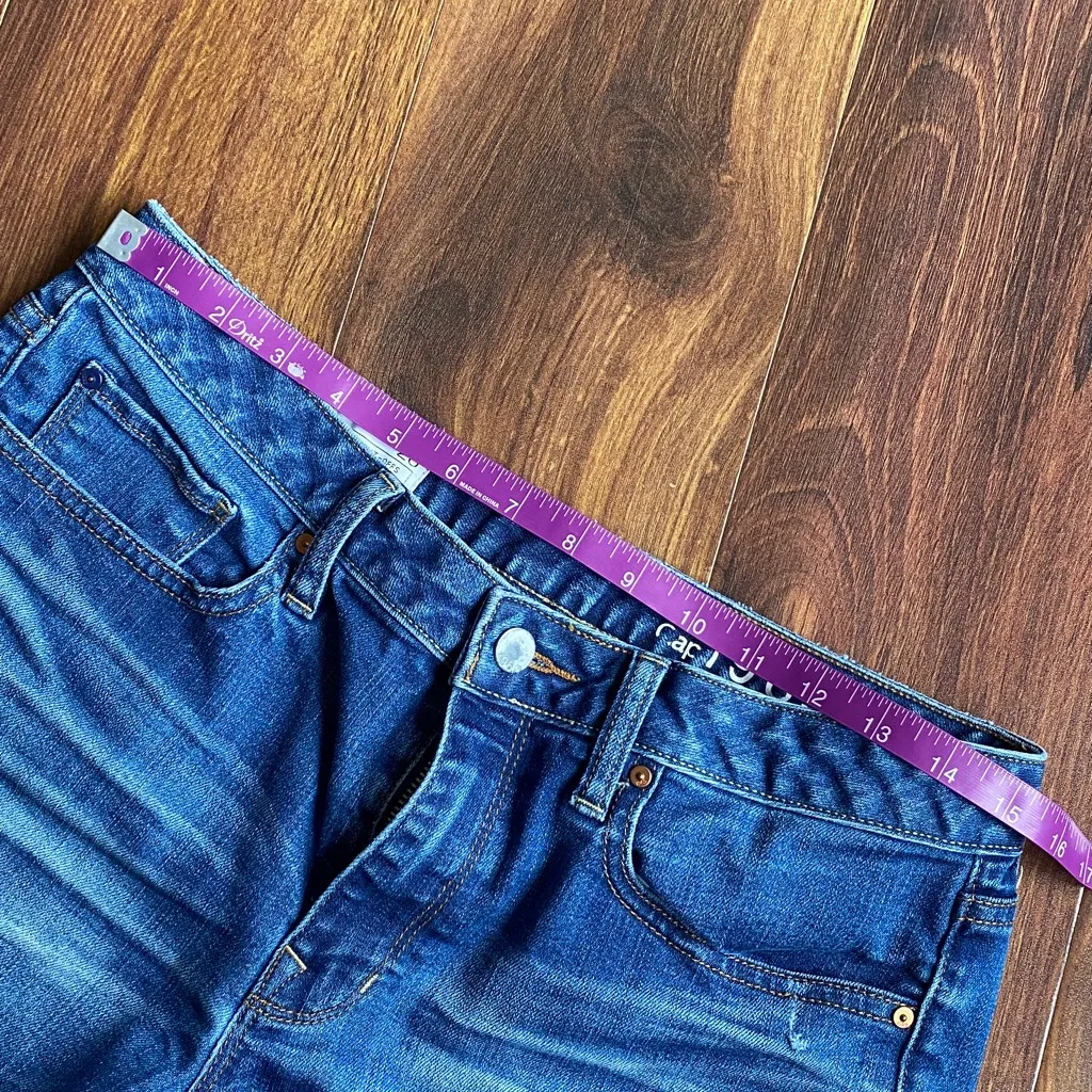 4/$20 GAP 2.5” Slim Cut Offs Rolled Cuff Whisker Denim Shorts Sz 6/28 - Image 6