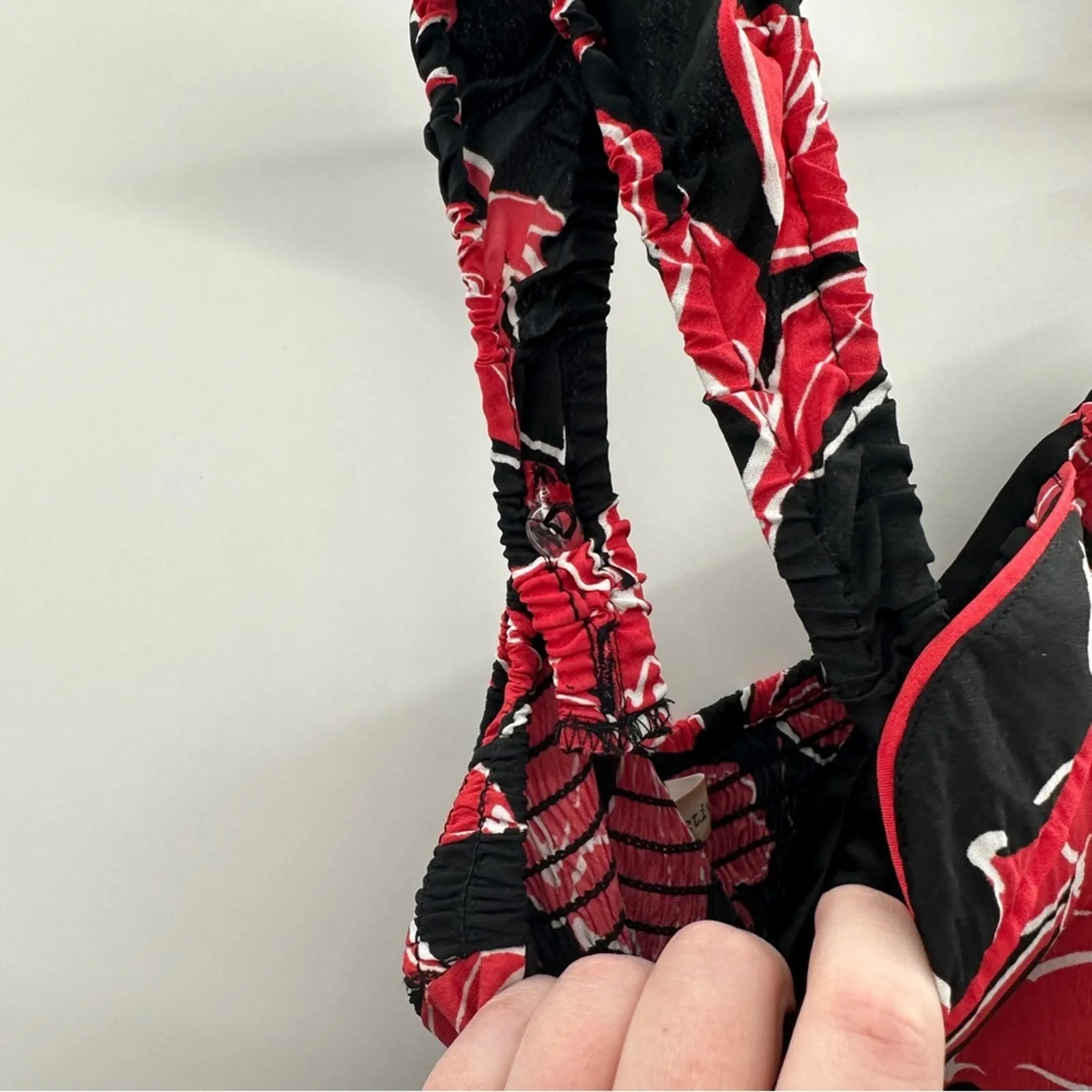 Band of Gypsies Black & Red Floral Print Sleeveless‎ Jumpsuit Size M - Image 8