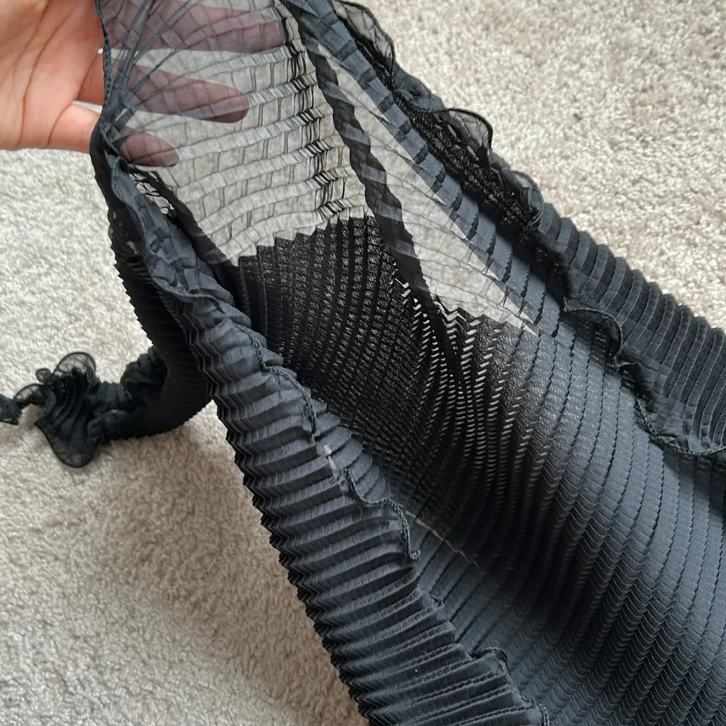 Pleated scarf+ shrug. One size Black - Image 6