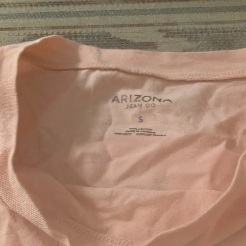 FINAL MARKDOWN Arizona jeans short sleeve crop top small - Image 3