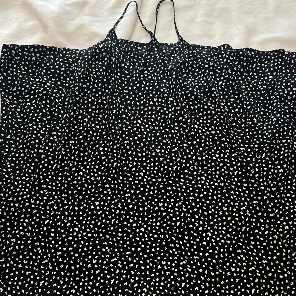 Old Navy Black Maxi Dress with White Dots - Image 4