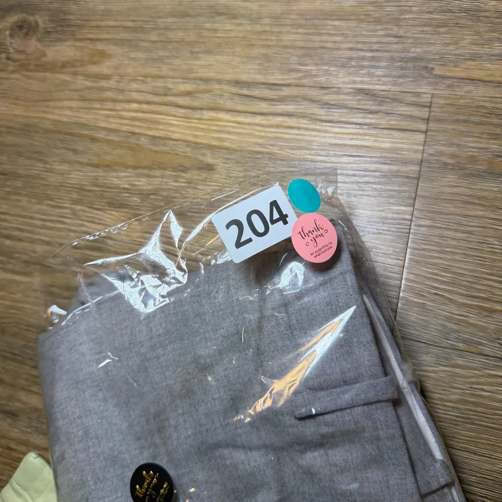 Theory Tailored Gray Trousers Size 2 Women’s Work Pants Business Casual Classic - Image 16