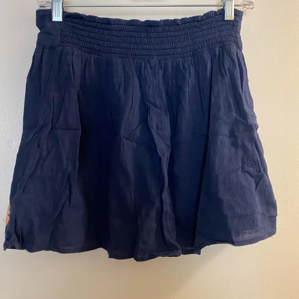 Arie Womens Navy Blue Mini Skirt M Embroidered Flowers Embroidery Waist 30” 32” - Image 5