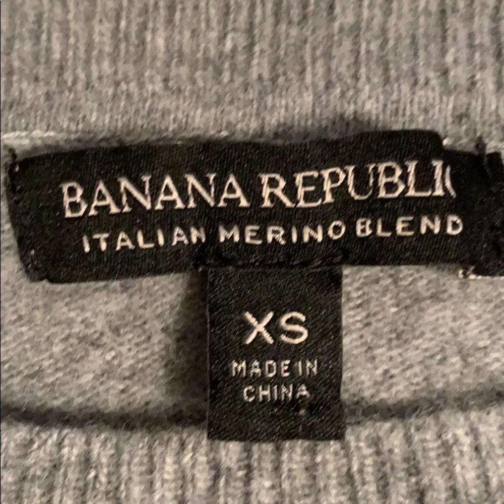 Banana republic sweater - Image 3