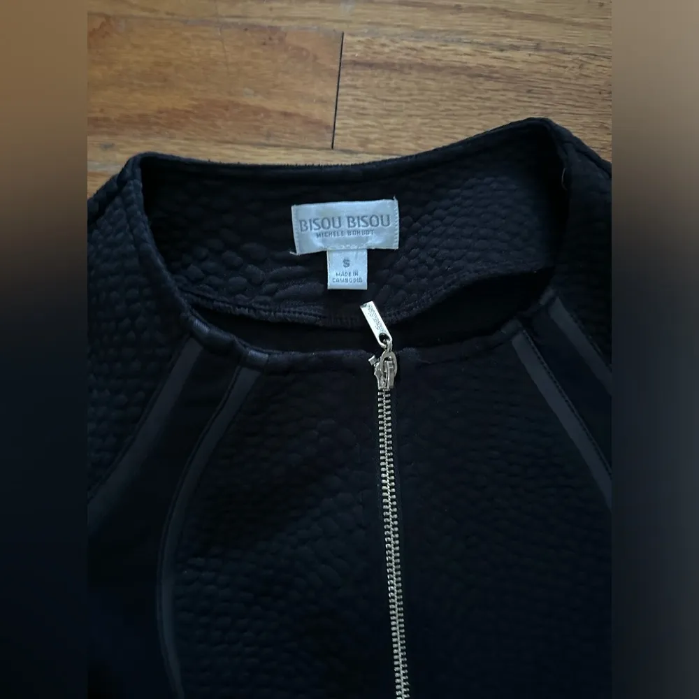 BISOU BISOU Open Shoulder Fitted Black Womens Size Small Jacket - Image 2