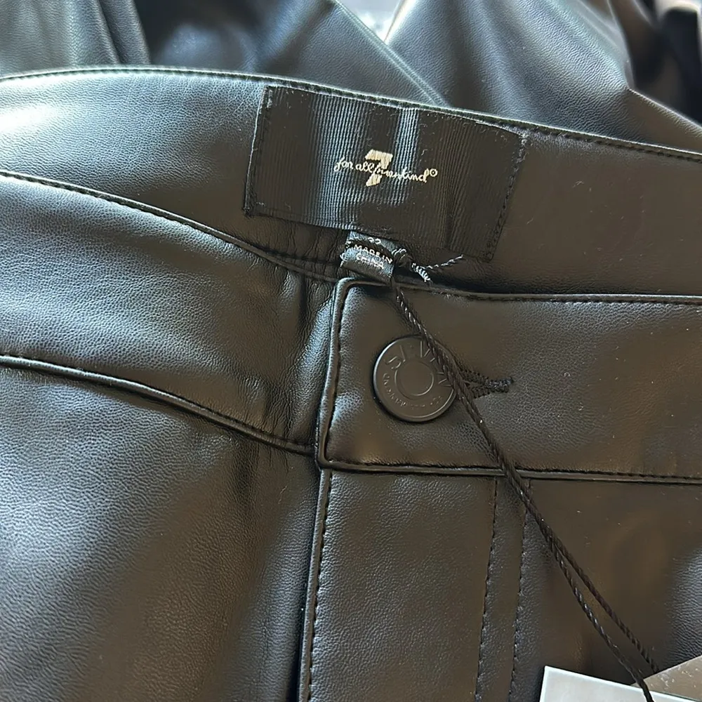 NWT 7 For All Mankind FAUX LEATHER ULTRA HIGH RISE SKINNY BOOT IN BLACK - Image 11