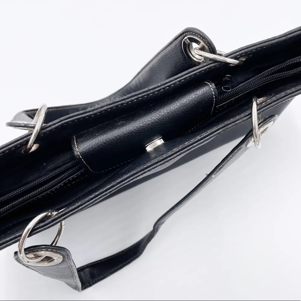 Tommy Hilfiger Black Faux Leather Silver Hardware Shoulder Bag Y2K Style - Image 4