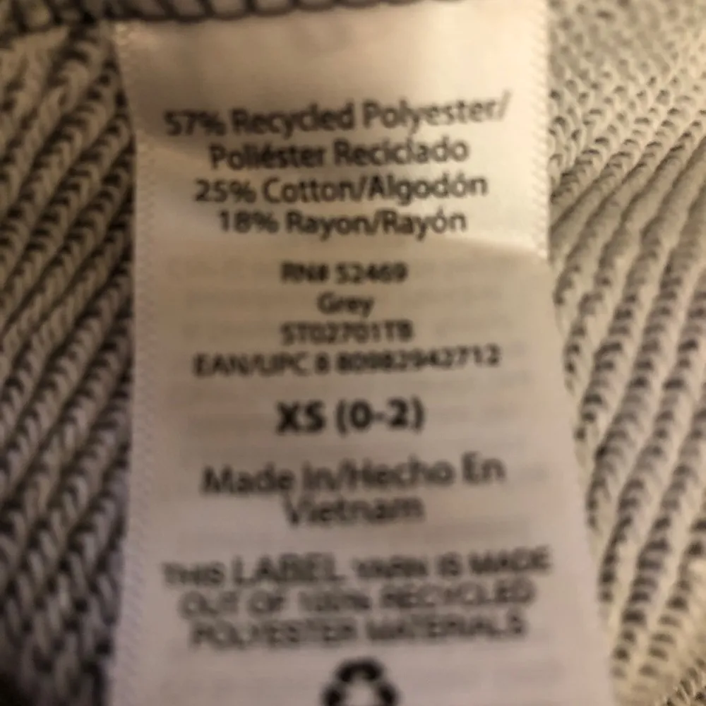 SECRET  TREASURES Womens Terry Sleep Top Size XS 0-2 Gray  Cut Off Edges New - Image 6