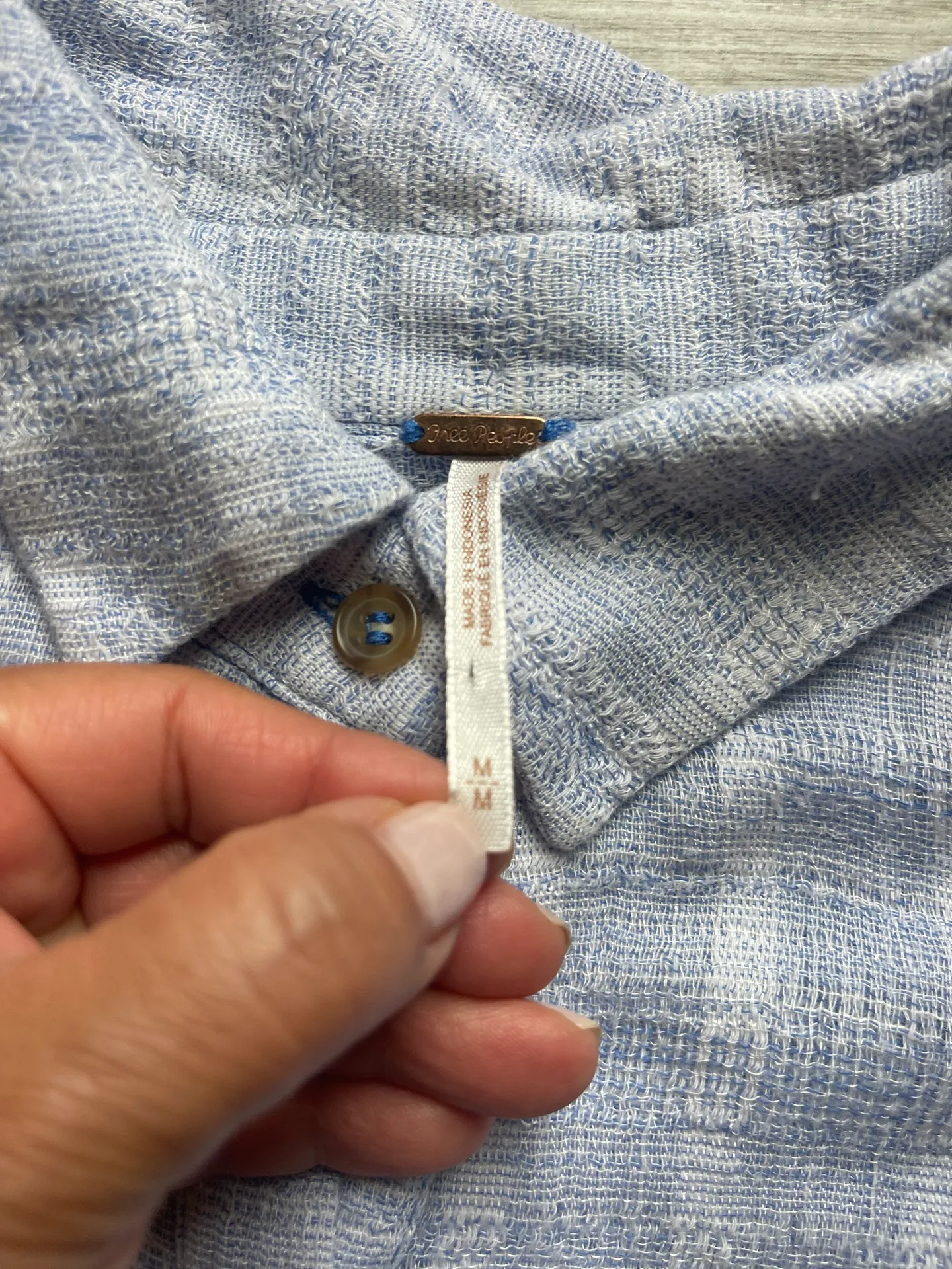 Headed To The Highlands Button Down Gauzy Long Sleeves Blue Blouse Size M - Image 4