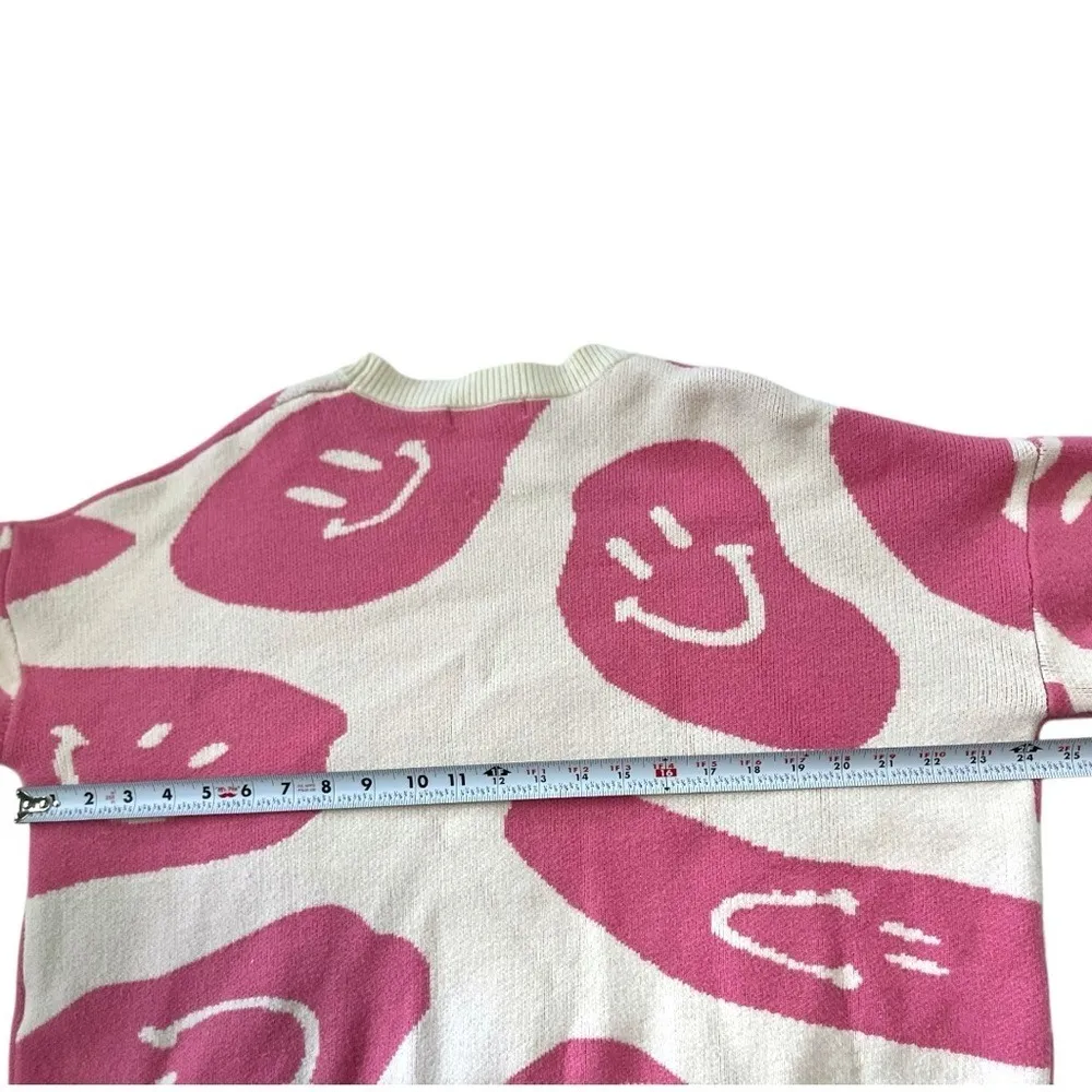 Vtg Y2K Moon & Madison Oversized Cropped Smiley‎ Face Pink Sweater L Dopamine Size L - Image 4