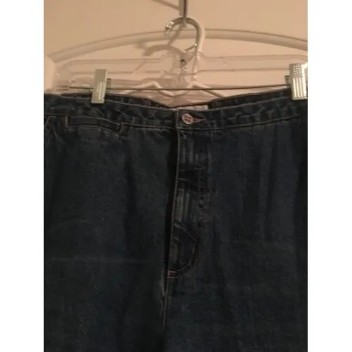Cherokee Women's Blue Capri Denim Jeans Zip Button Pockets Size 14 - Image 3