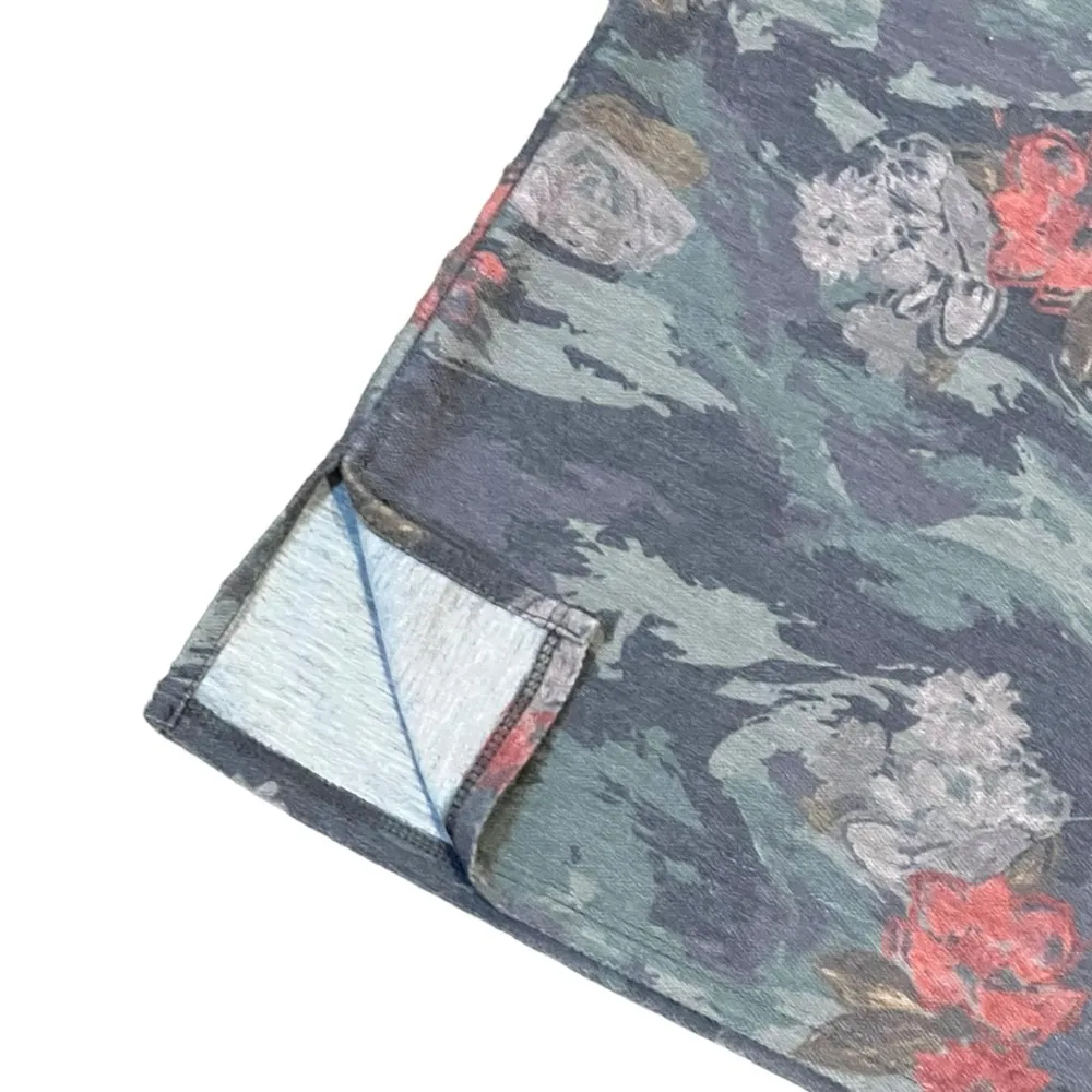 FIRST LOVE top shirt blouse size medium floral butterfly sleeves gray loose - Image 5