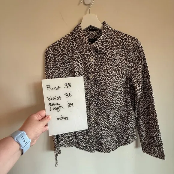 Talbots Leopard Print Button-Down Shirt – Stretch Cotton – Size M‎ (Bust 38) - Image 2