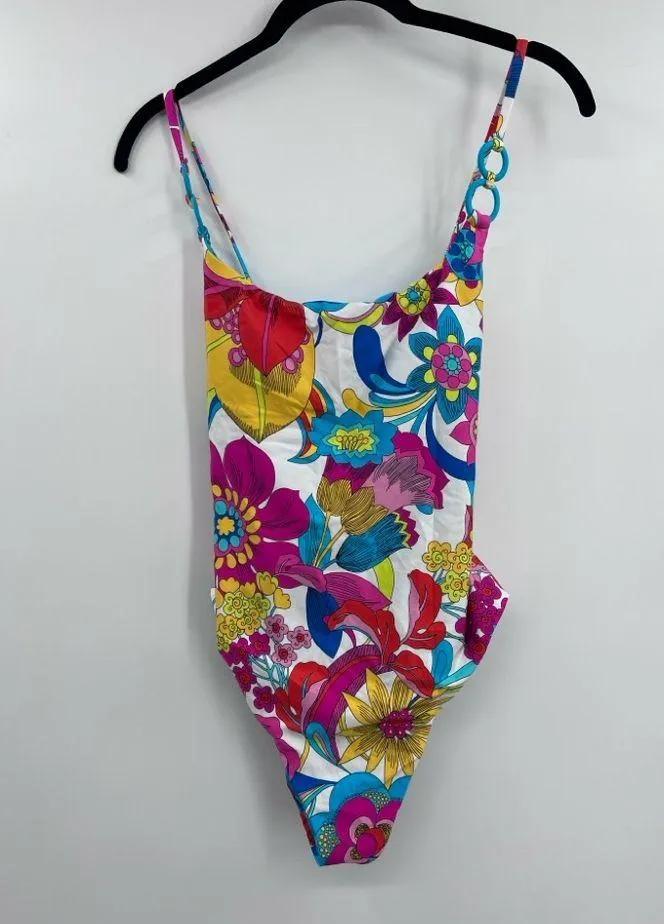 Trina Turk Fontaine Twist Back Convertible One Piece Swimsuit - Image 4