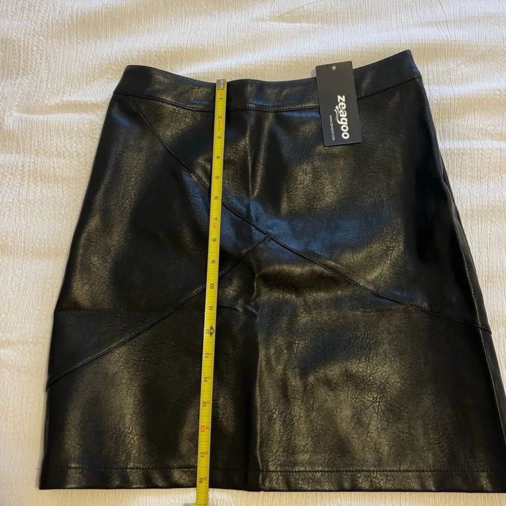 Zeagoo Leather Skirt Size M - Image 5