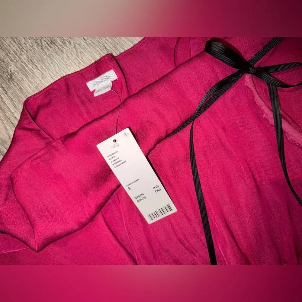 Urban Outfitter Pink mini skirt with black ribbon detail - Image 2