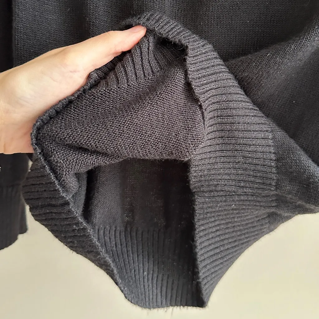 DCATEXS Cutout Sleeve Black Crewneck Sweater, Size Small - Image 13