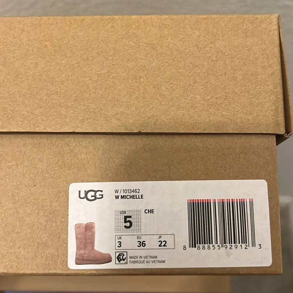 UGG Michelle Chestnut Suede Boots, Fur Leather Size EU36 US5 New in Box - Image 14